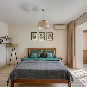 Lighthouse Aisulu At Arbat Area - Traveler's Choice Апартаменты